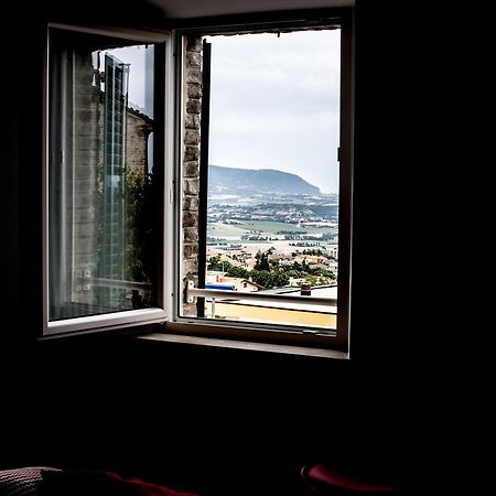 Calalanotte Hotel Recanati Bagian luar foto