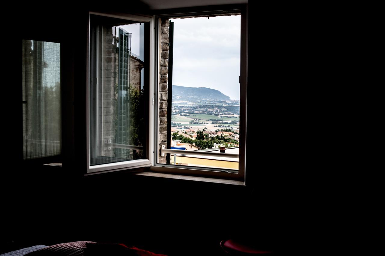 Calalanotte Hotel Recanati Bagian luar foto